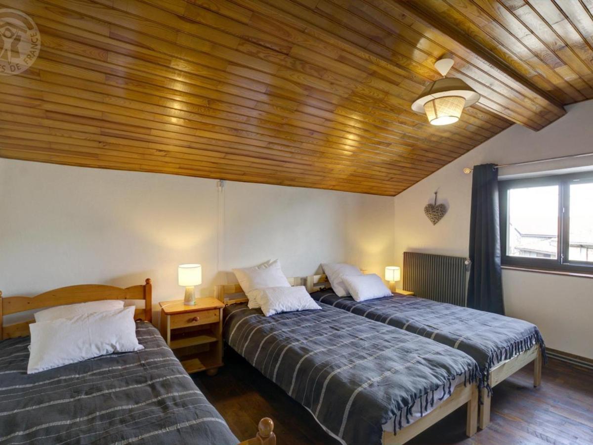 Gîte Chalmazel-Jeansagnière, 6 pièces, 12 personnes - FR-1-496-249 Extérieur photo